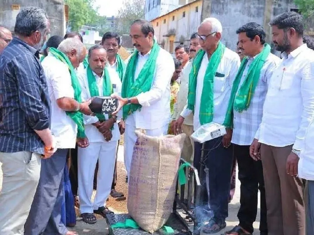 ‘కొనుగోలు కేంద్రాలను సద్వినియోగం చేసుకోవాలి’