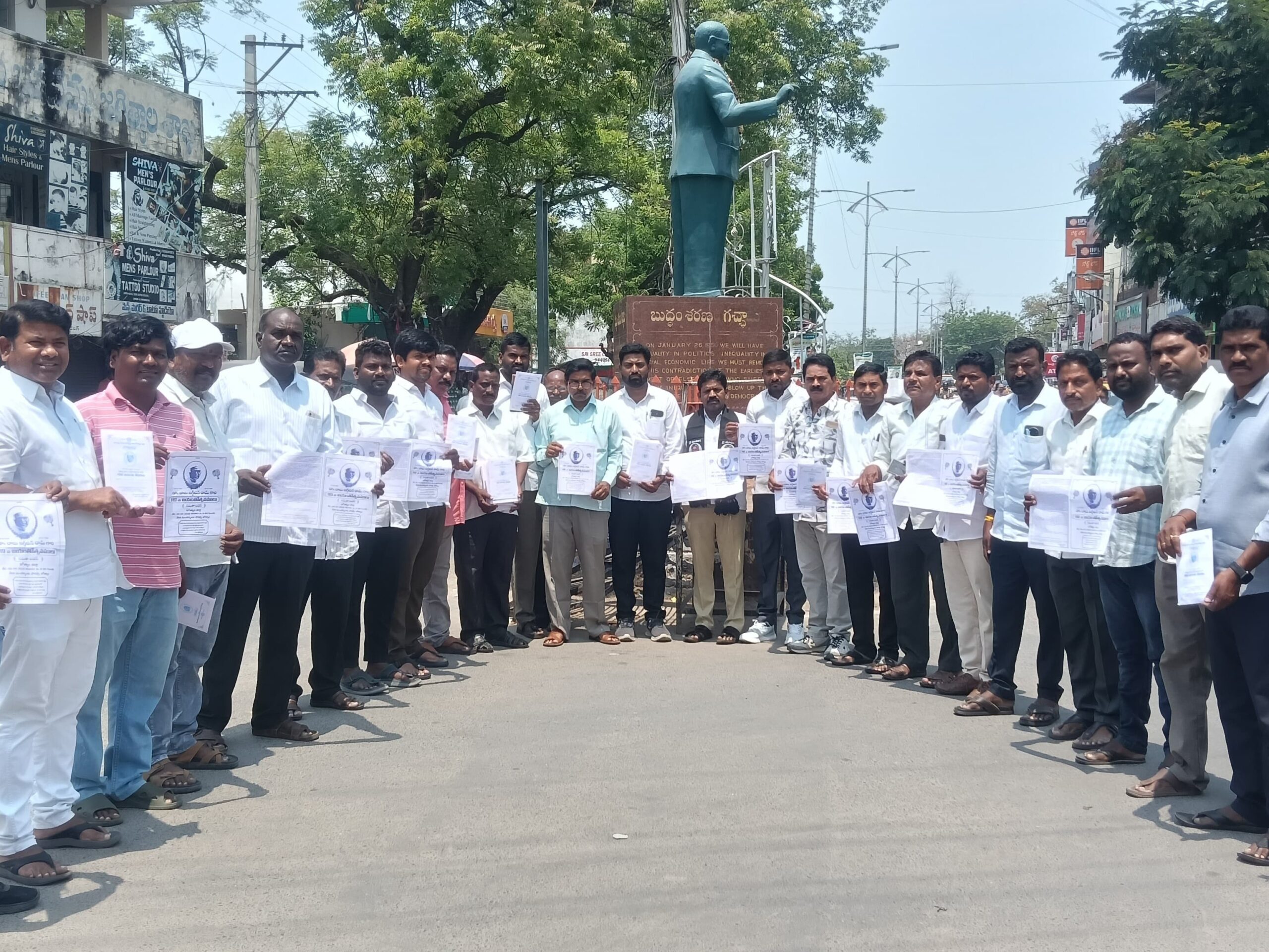 దళిత సంఘాల ఆధ్వర్యంలో జయంతి వేడుకలకు శ్రీకారం