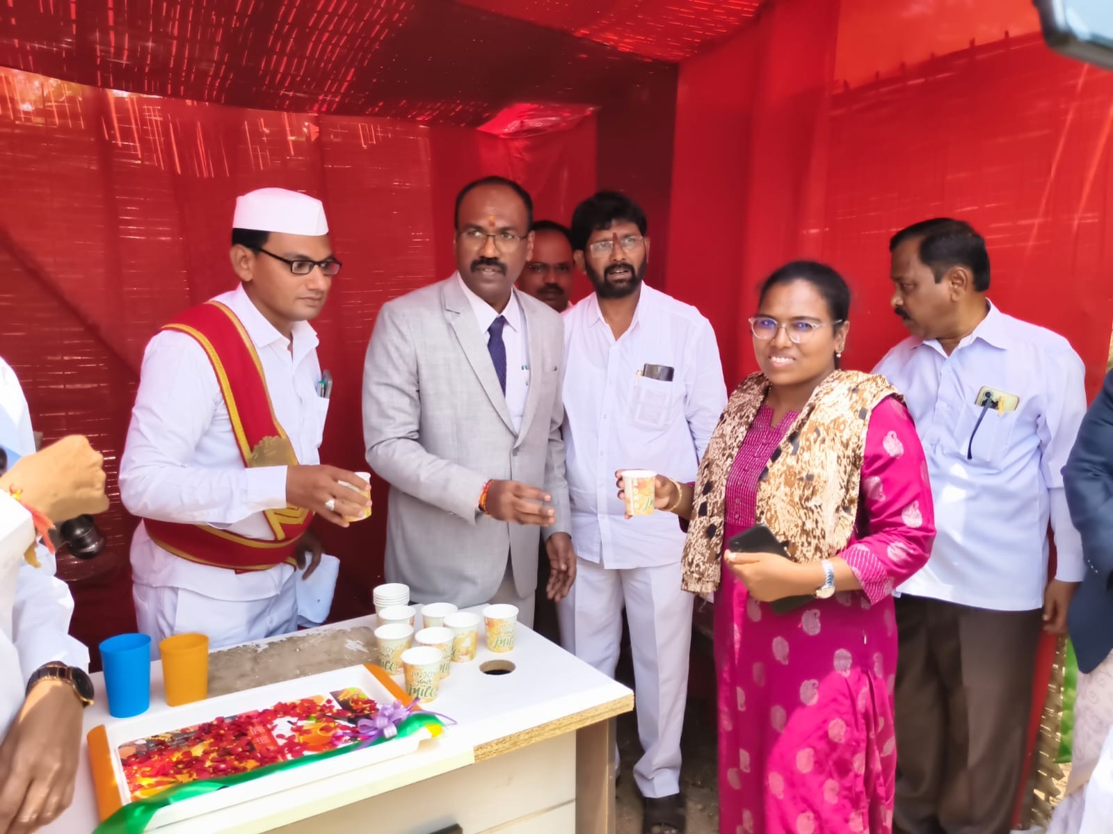 దేవరకొండ కోర్టును సందర్శించిన జిల్లా ప్రధాన న్యాయమూర్తి