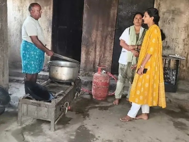 వసతి గృహాన్ని ఆకస్మిక తనిఖీ చేసిన ఎంపీవో