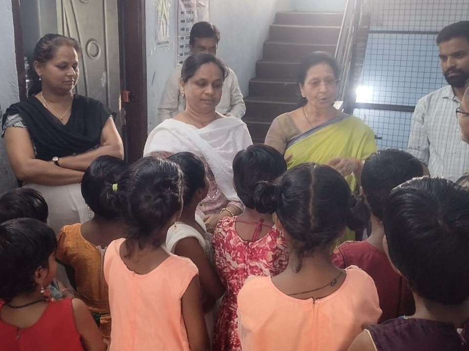 ‘పిల్లలకు పోషకాహారం సమయానికి అందించాలి’