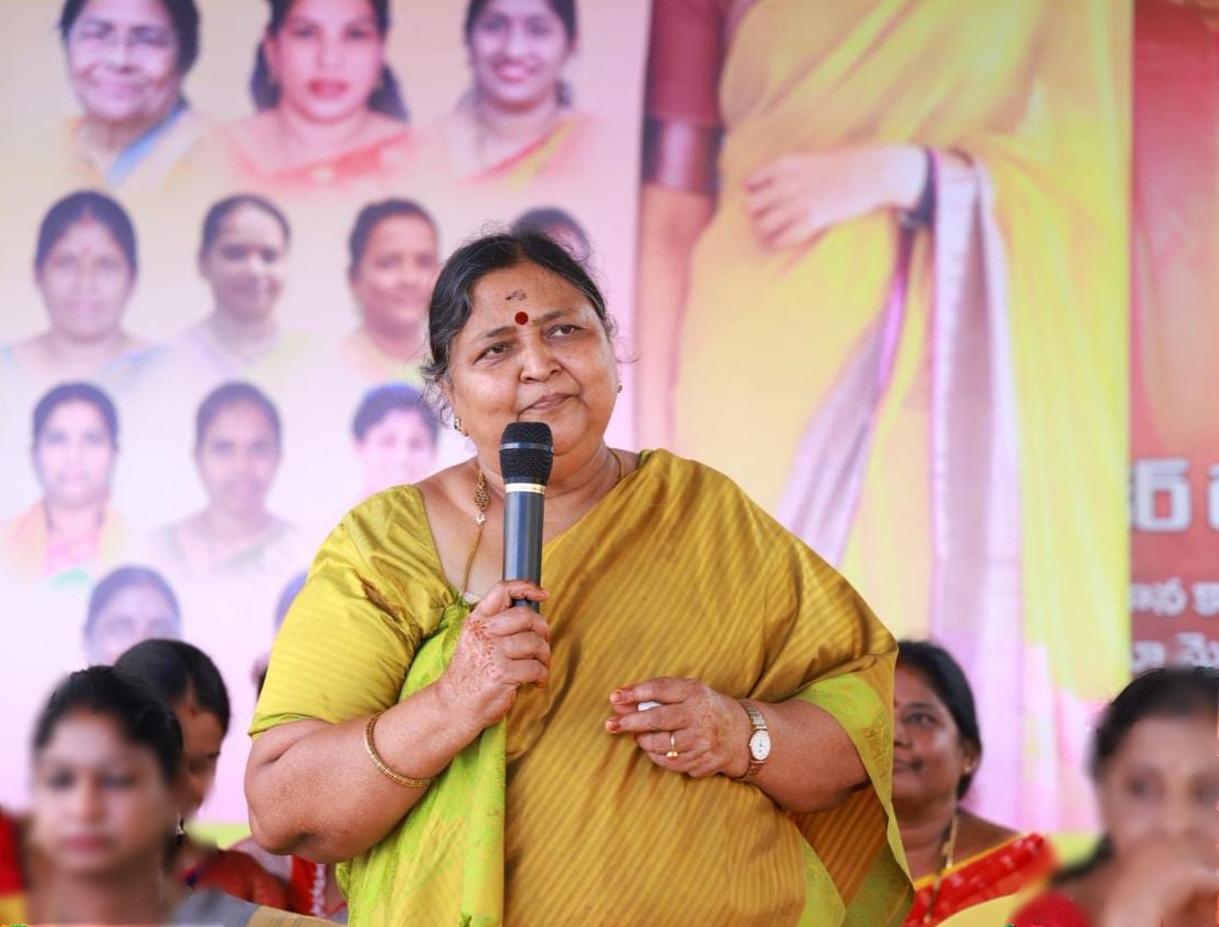 ‘వైసీపీ నేతలు చిల్లర రాజకీయాలు చేస్తున్నారు’