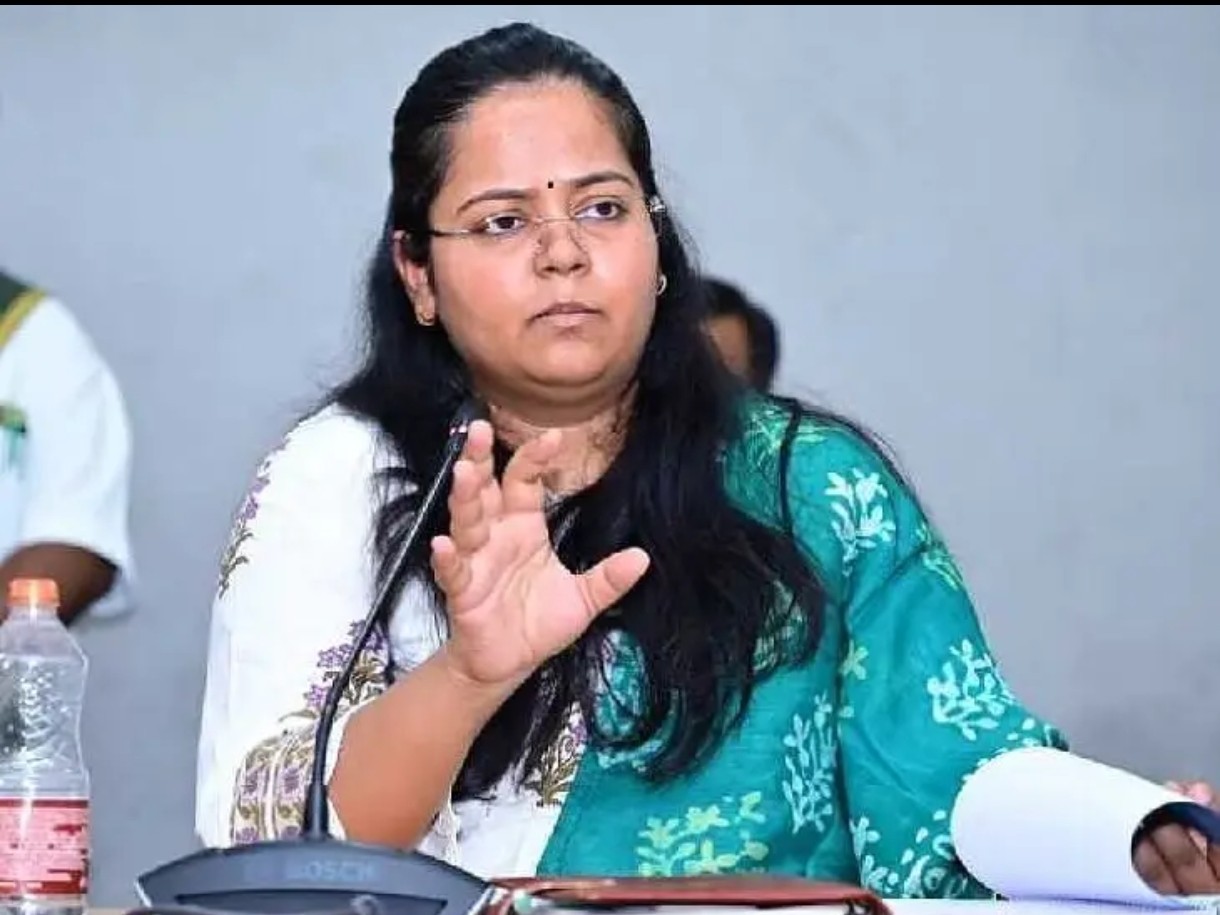 హెల్త్ వీక్ కార్యక్రమం విజయవంతం చేయాలి: కలెక్టర్