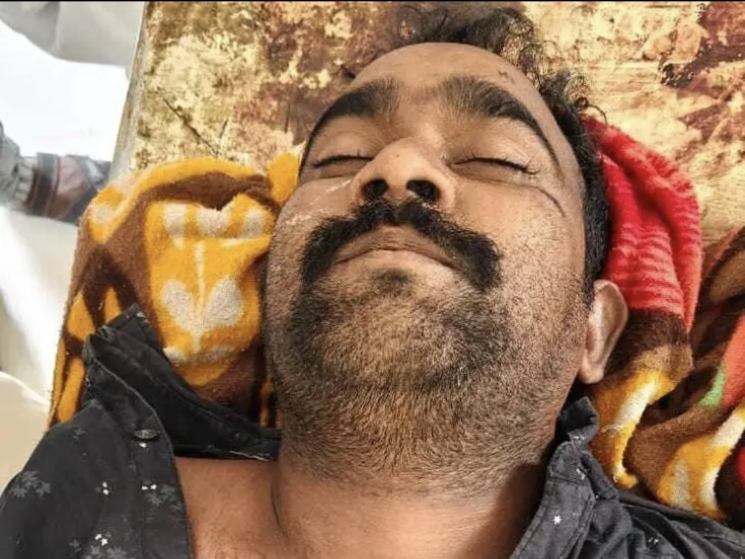 భార్య దూరం తట్టుకోలేక భర్త ఆత్మహత్య