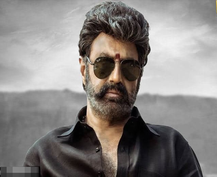 భారీ బడ్జెట్ ప్రాజెక్టులతో బాలయ్య బిజీ!