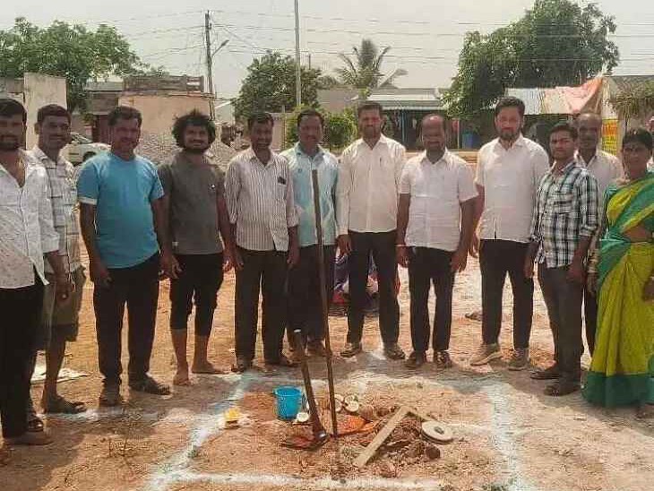 మంగళగడ్డలో ఇందిరమ్మ ఇళ్లకు భూమిపూజ