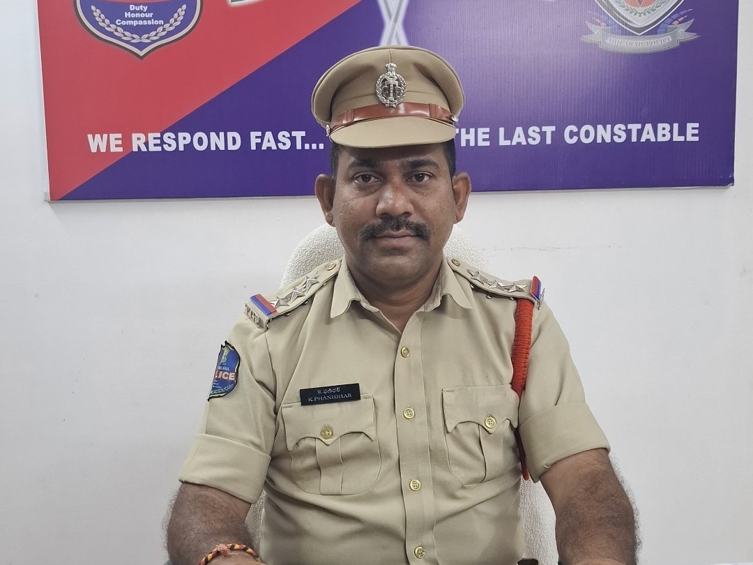 తపాలా శాఖలో నిధుల దుర్వినియోగం: సీఐ ఫణిదర్