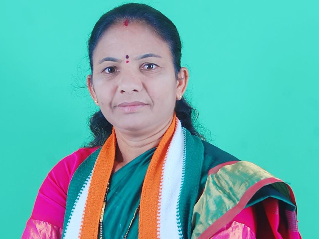 ‘మంత్రి సీతక్కపై అసత్య ఆరోపణలు చేస్తే ఊరుకోం’