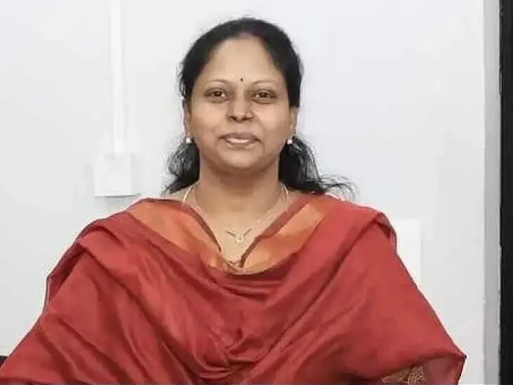 మధిరలో కొనుగోలు కేంద్రం ప్రారంభం