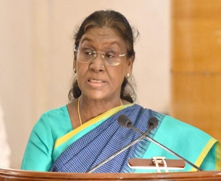 దేశ ప్రజలకు రాష్ట్రపతి ఈస్టర్ శుభాకాంక్షలు