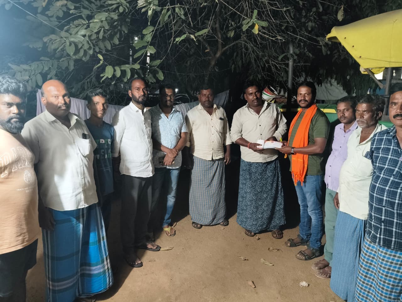 కాలభైరవ స్వామి ఆలయానికి నవగ్రహాల విరాళం