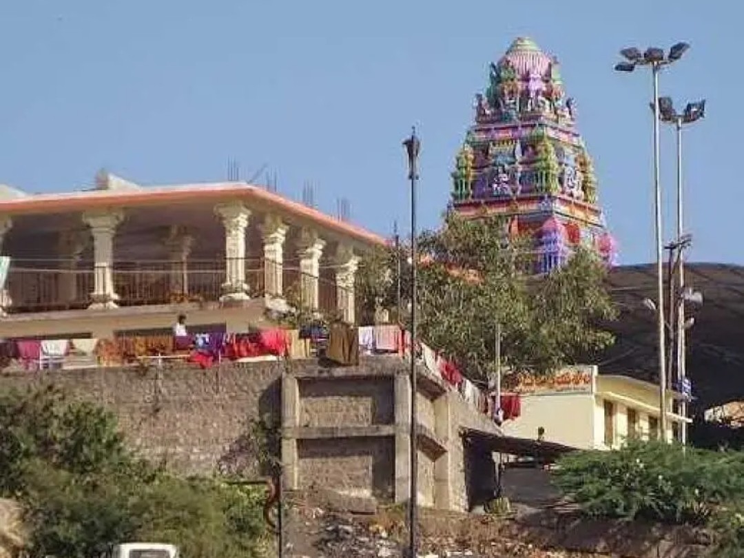 ఈ నెల 8న చెరువుగట్టు ఆలయ టెండర్ల వేలం