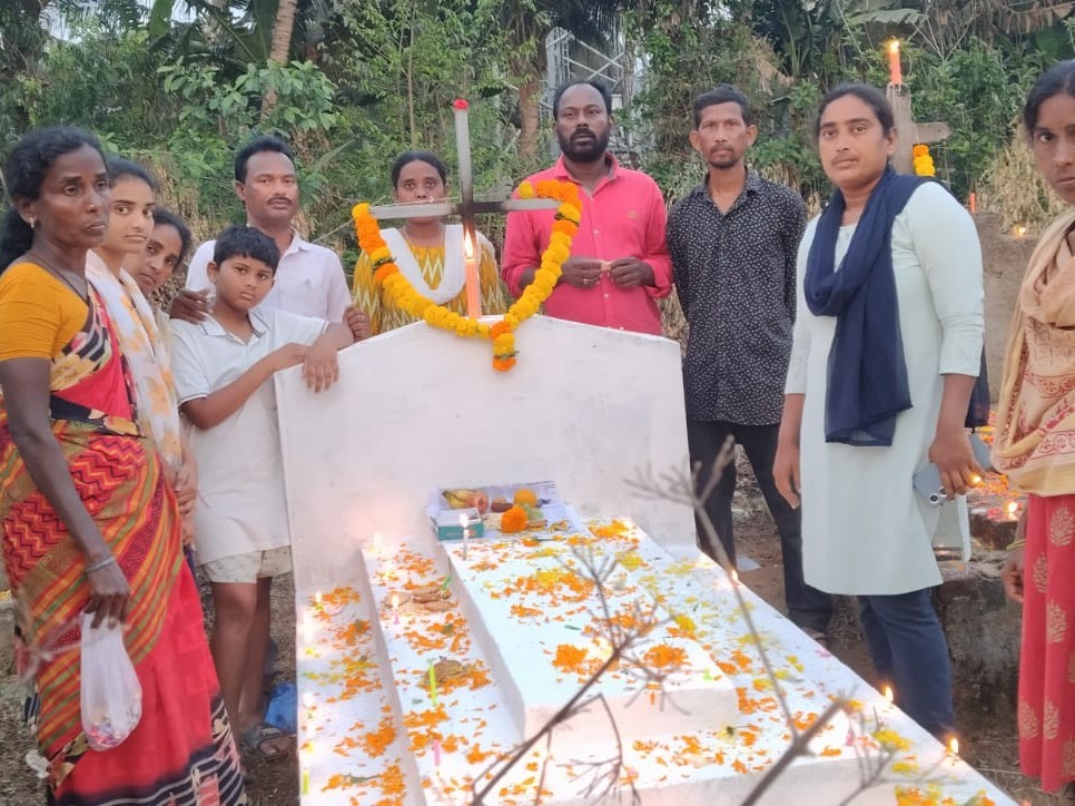 ఘనంగా ఈస్టర్ పండగ