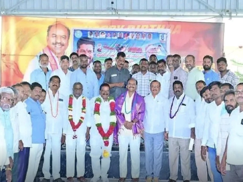 చేనేత రంగానికి చేయూతనివ్వండి: మేడం రామకృష్ణ