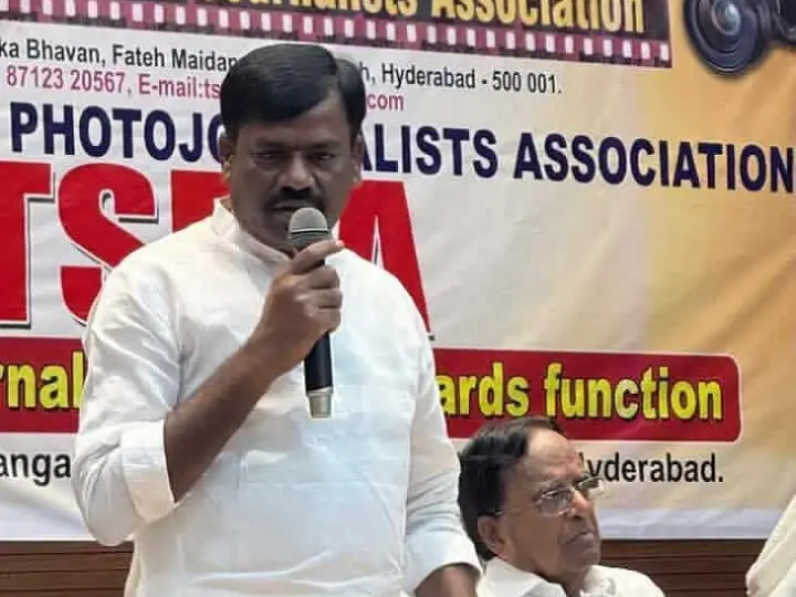 ఫొటో జర్నలిస్టుల శ్రమ వెలకట్టలేనిది: రాజిరెడ్డి