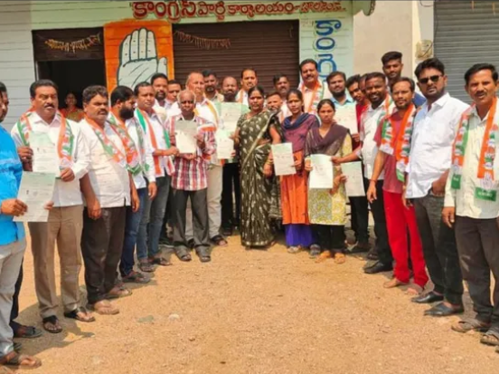 బాల్కొండలో 23 మందికి 6 లక్షల చెక్కుల పంపిణీ