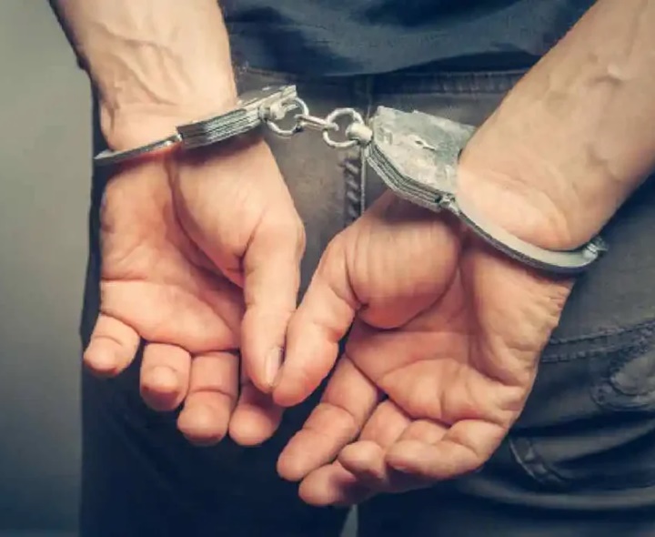 గంజాయి పట్టివేత.. ఏడుగురు అరెస్ట్