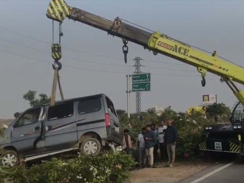 161 హైవేపై యాక్సిడెంట్