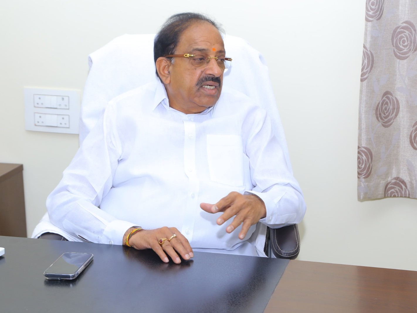 ‘ఆ ఐదు గ్రామాలను తెలంగాణలో కలపండి’