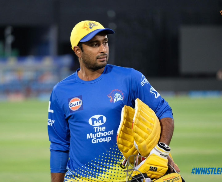 పేలవంగా CSK డెత్ ఓవర్ టాక్టిక్స్: రాయుడు