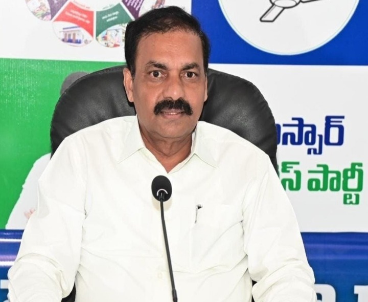 ‘మావిగన్’తో సీఎంకు వణుకు: కాకాణి