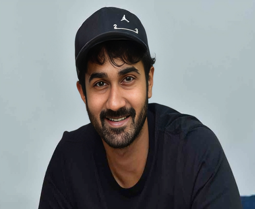 ‘స్వాతిముత్యం’ దర్శకుడితో సంతోష్ శోభన్?