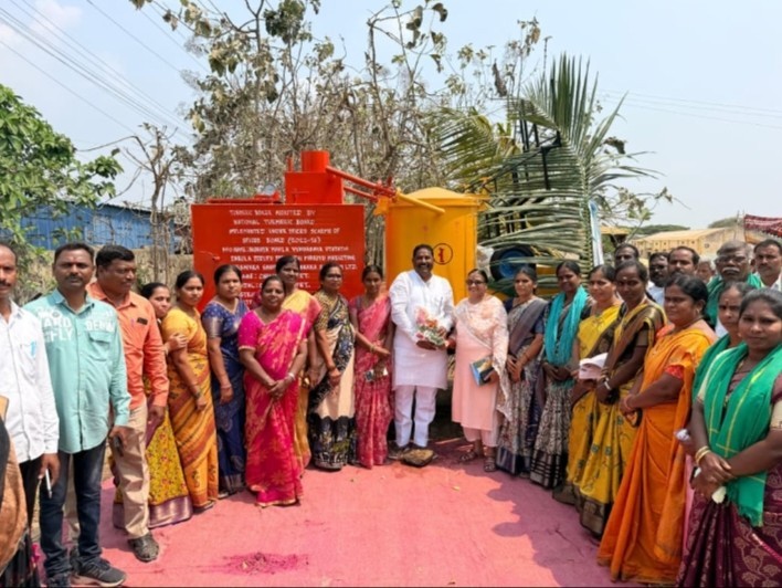 ‘ప్రభుత్వం రైతులకు సబ్సిడీతో యంత్రాలను అందిస్తోంది’