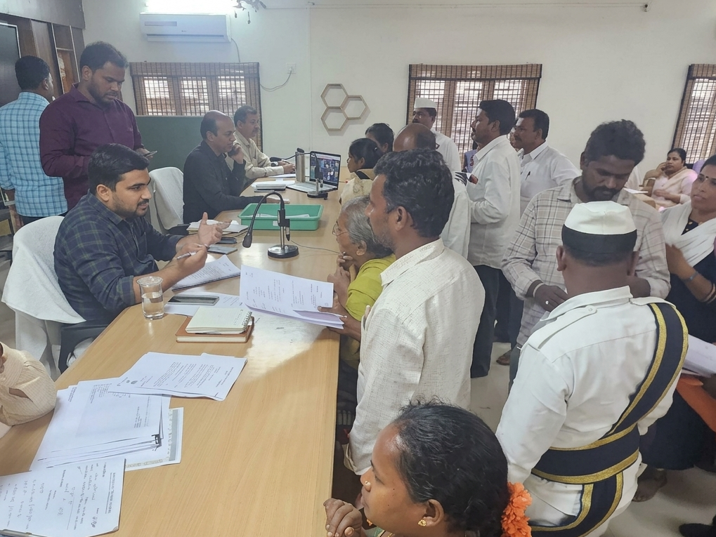 కొన్ని సమస్యలకు అక్కడికక్కడే పరిష్కారం