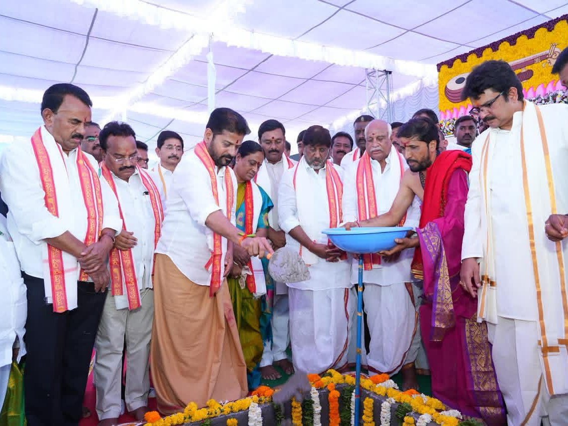 బాసర శ్రీ జ్ఞాన సరస్వతీ ఆలయ అభివృద్ధి పనుల శంకుస్థాపన