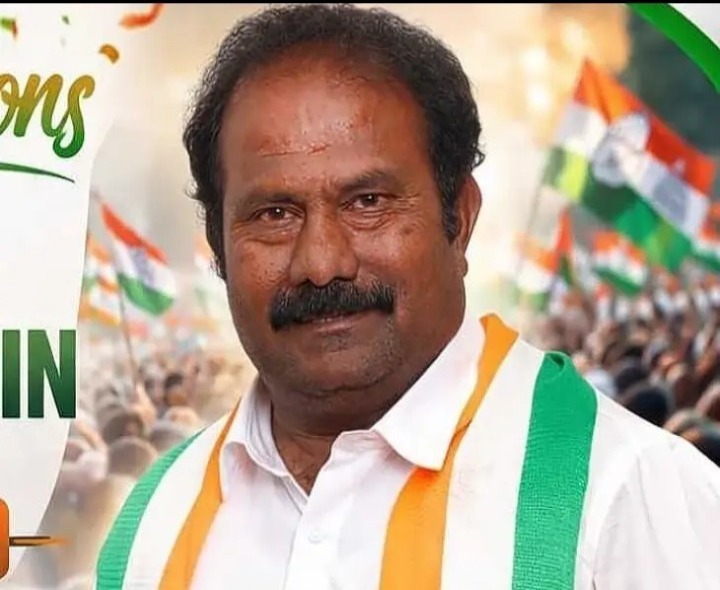 జిల్లా కాంగ్రెస్ ఉపాధ్యక్షుడిగా మీనాహజుద్దీన్