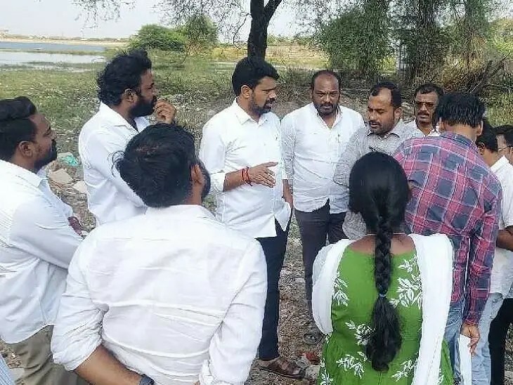 మురికి కాలువ నిర్మాణ పనులు ప్రారంభం