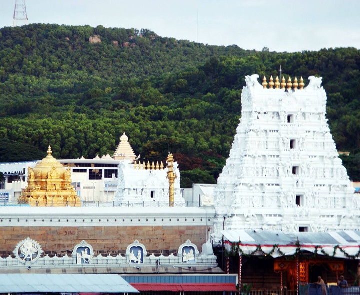 శ్రీవారి దర్శనానికి 6 గంటల సమయం