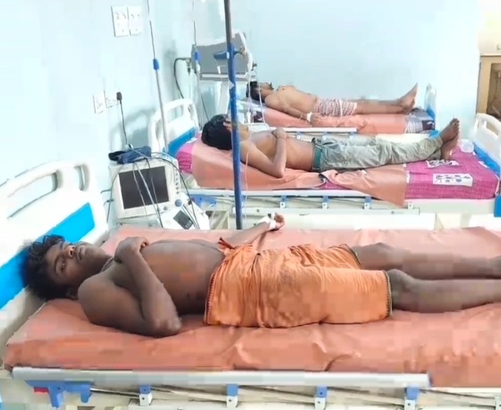 పిడుగు పాటుకు ధాటికి ఐదుగురు మృతి