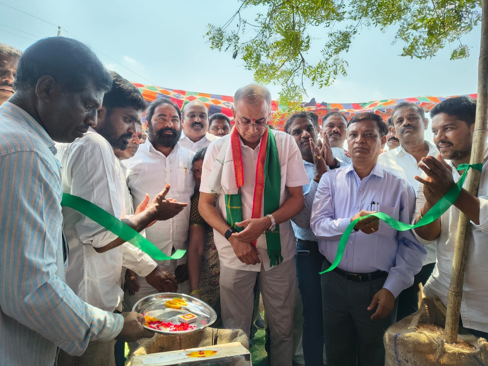 రైతులు పండించిన పంటకు సరైన ధర: ఎంపీ