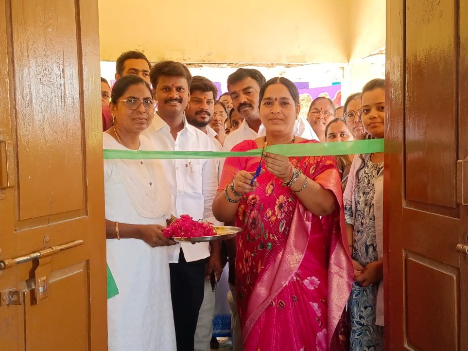 ఆరవ వార్డులో ఉచిత వైద్య శిబిరం ప్రారంభించిన ఛైర్పర్సన్