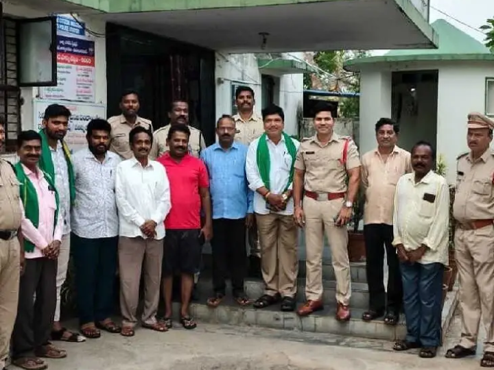 జలసాధన కమిటీ నాయకులు ముందస్తు అరెస్ట్