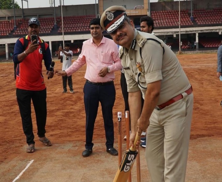 ప్రారంభమైన HRAAP ఇంటర్ హోటల్స్ క్రికెట్ లీగ్