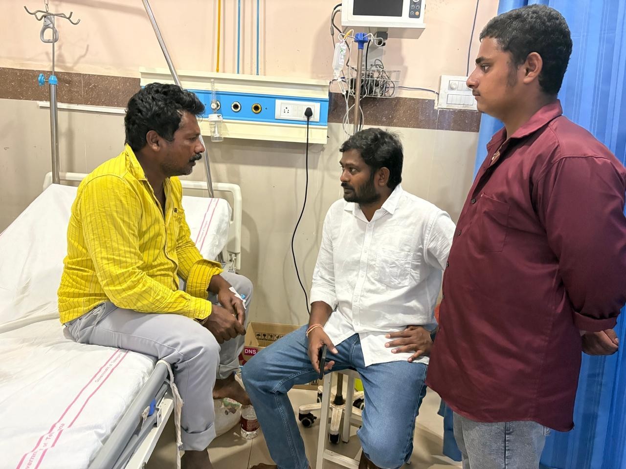 అశోక్‌ను పరామర్శించిన TRP జిల్లా అధ్యక్షుడు