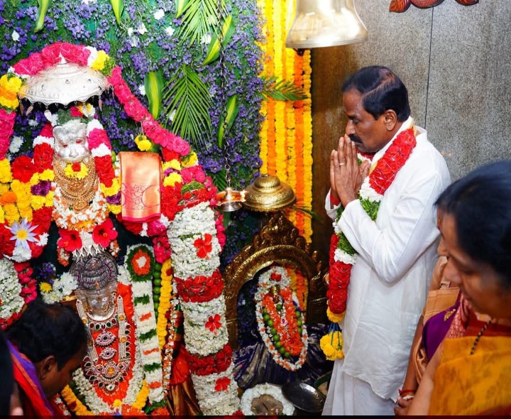 పోలేరమ్మ తల్లి తిరునాళ్లకు ఎమ్మెల్యే హాజరు