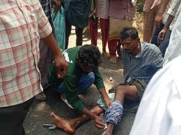 రోడ్డు ప్రమాదం.. స్పందించని అంబులెన్స్ సిబ్బంది