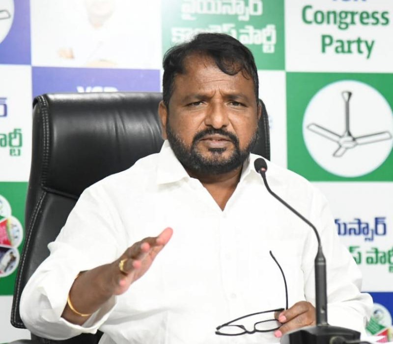 ‘సీమకు చంద్రబాబు అన్యాయం చేస్తున్నారు’