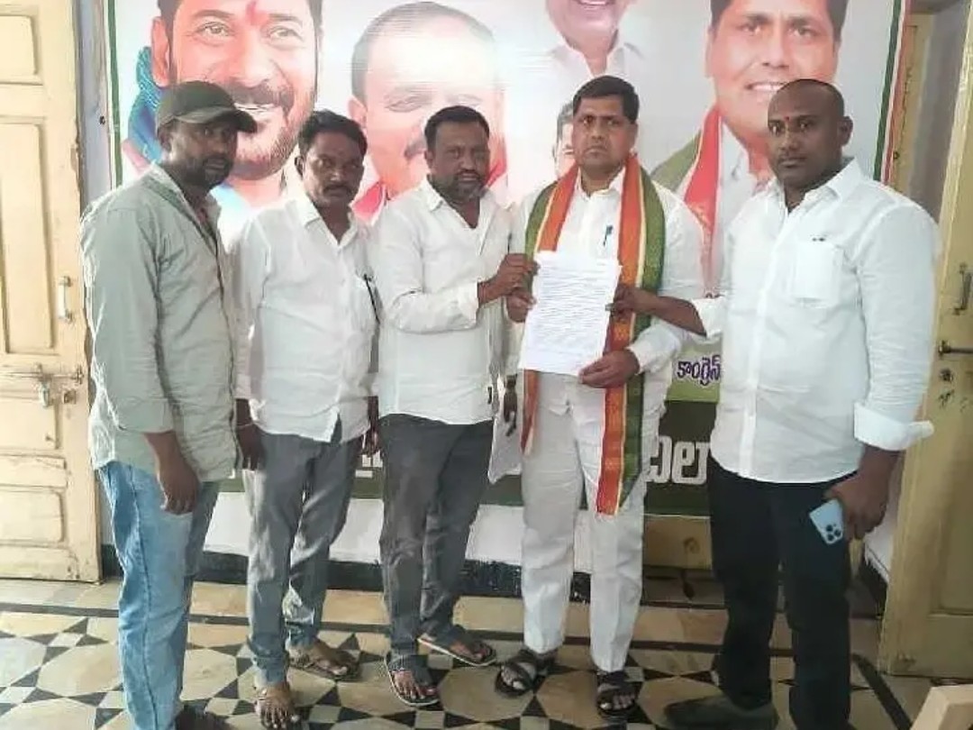 “ఎయిర్ పోర్టు మ్యాప్‌పై  క్లారిటీ ఇవ్వండి”