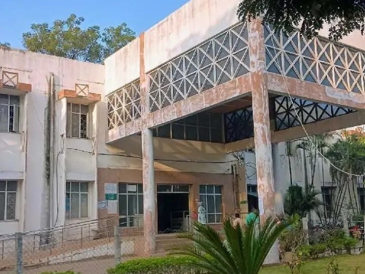 ‘సాంకేతిక సమస్యలు రోగులకు శాపంగా మారుతున్నాయి’