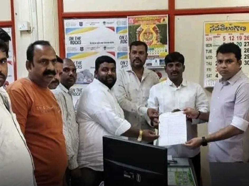 స్కూల్ బస్సులతో శుభకార్యాల దందా!