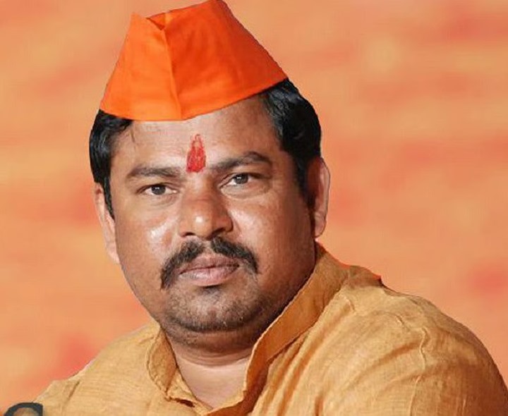 MIM నేతలకు పోలీసులు భయపడుతున్నారు: రాజాసింగ్