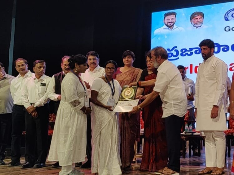 రాష్ట్రస్థాయి అవార్డులు అందుకున్న ఏఎన్ఎంలు