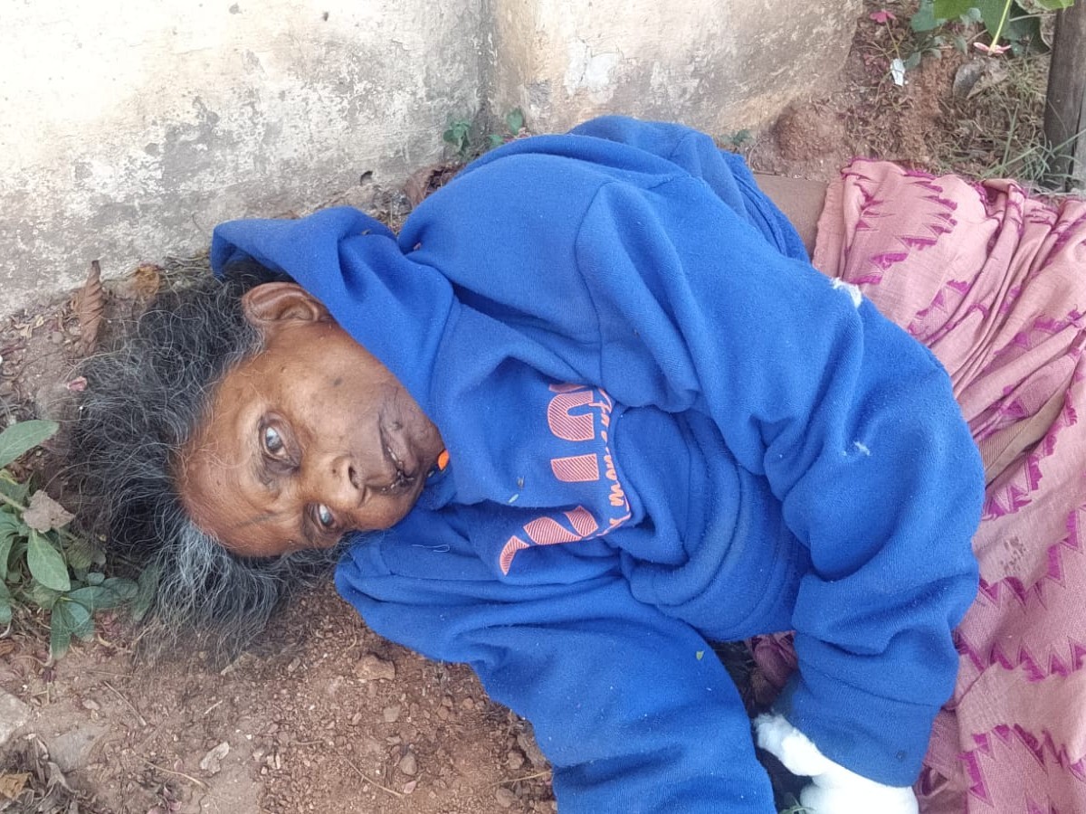 ఆటో ఢీకొని వృద్ధురాలు మృతి