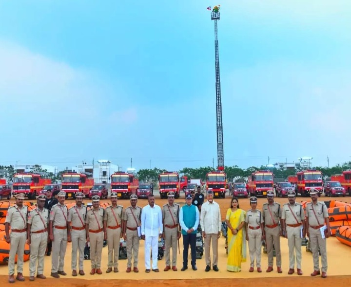 అగ్నిమాపక శాఖకు కొత్త వాహనాలు