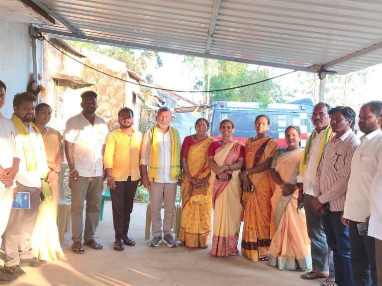 నిరంతరం ప్రజల వెంటే.. అప్పుడే విజయం..!