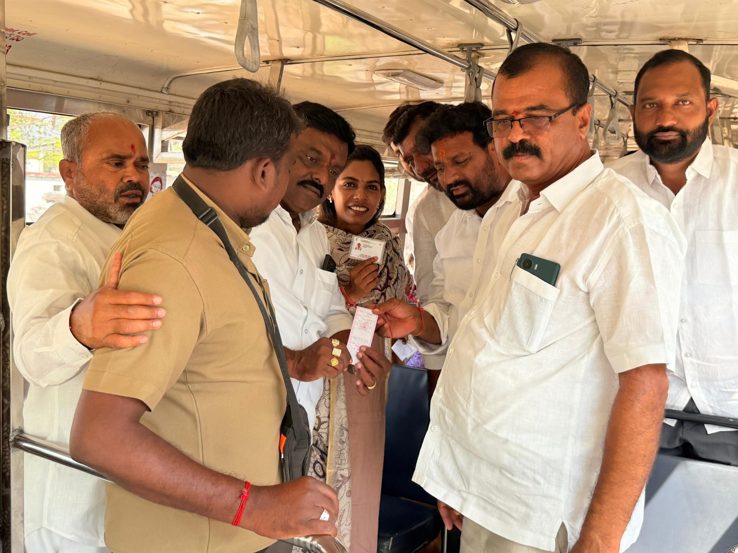 బెజుగామ టూ గజ్వేల్.. కొత్త బస్సు సర్వీస్ ప్రారంభం